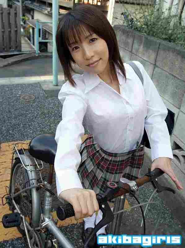  AGIRL-016